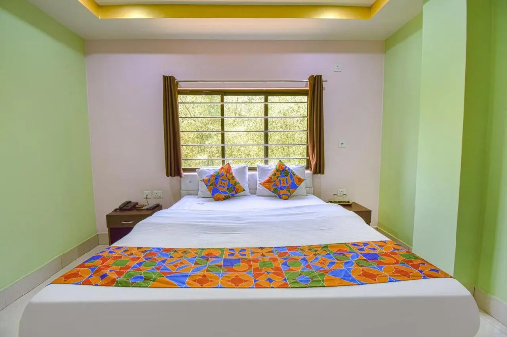 FabHotel Knight Airways - Nr Guwahati Airport