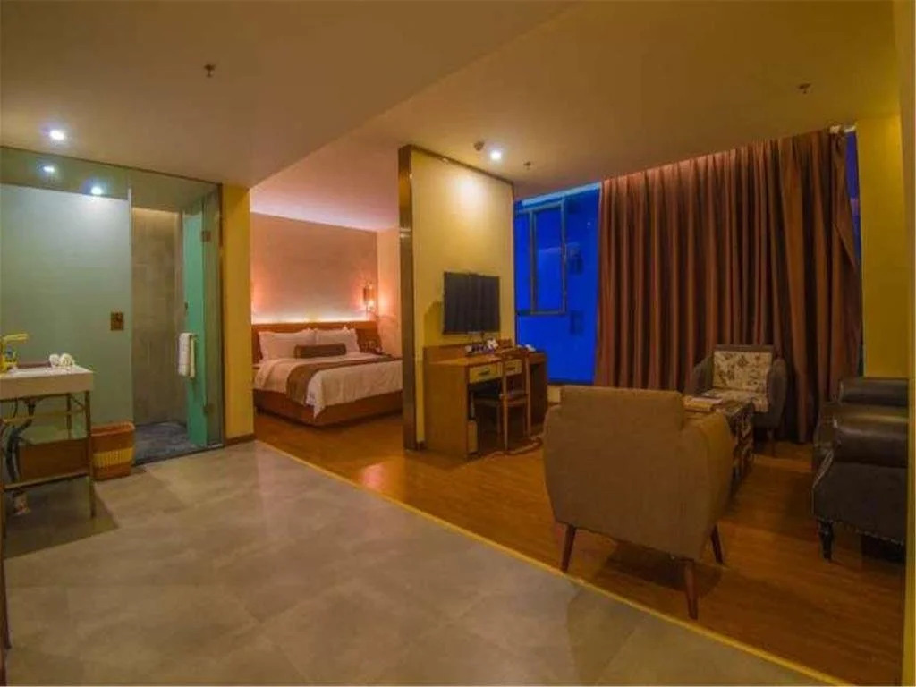 James Joyce Hotel Qingyuan City Hall