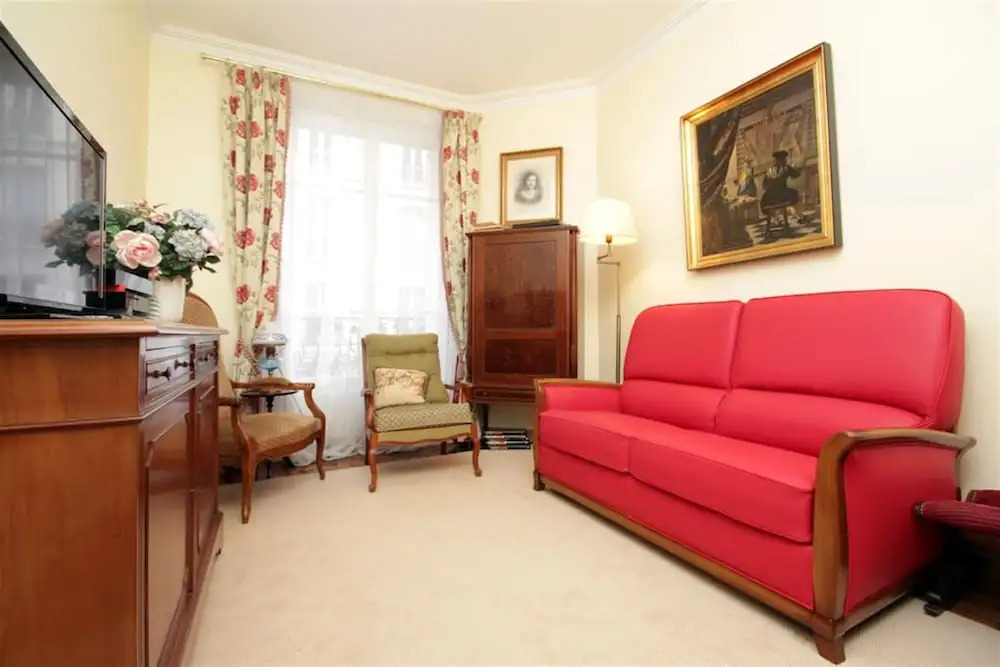 2 rooms - next to the Eiffel tower - Trocadéro