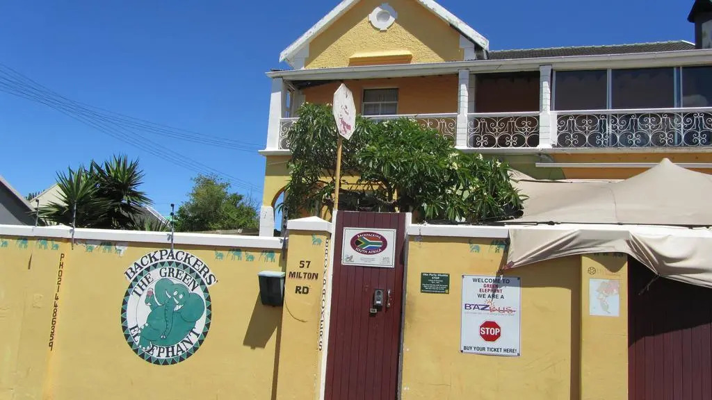 Green Elephant Backpackers