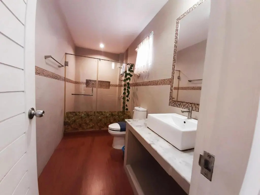Namcha Private Pool Villa Huahin 4 Bedrooom With Pool Table BBQ & Karaoke