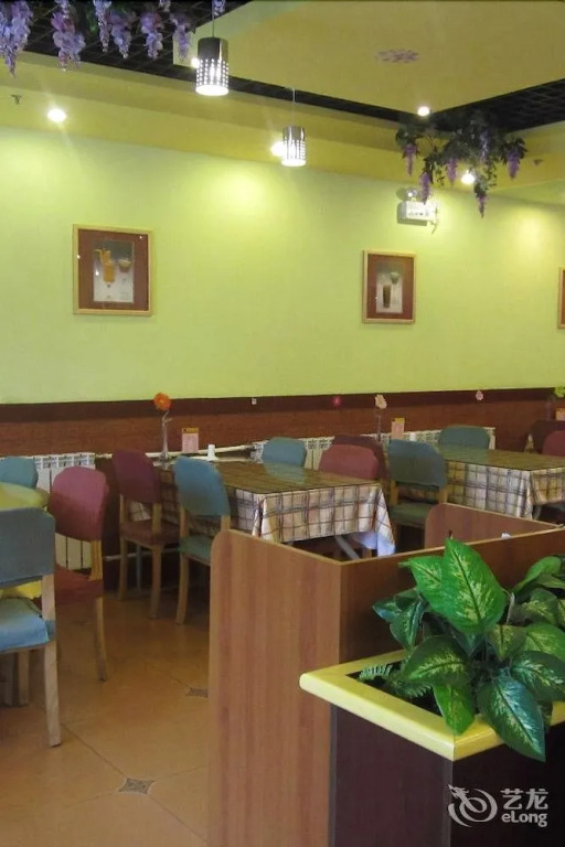 Qingdao Home Inn - Wuyishan Road