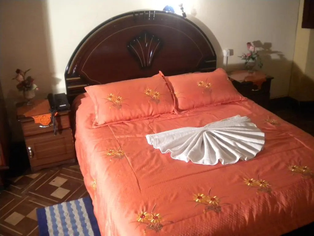 Las Torres Hostal