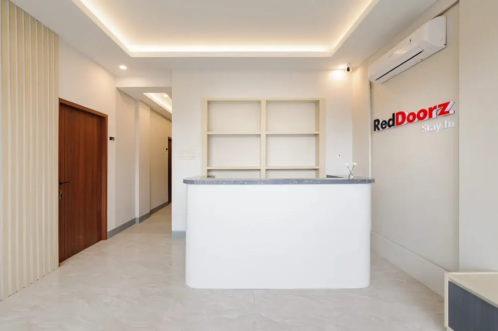 RedDoorz Plus Near Kebun Raya Bogor