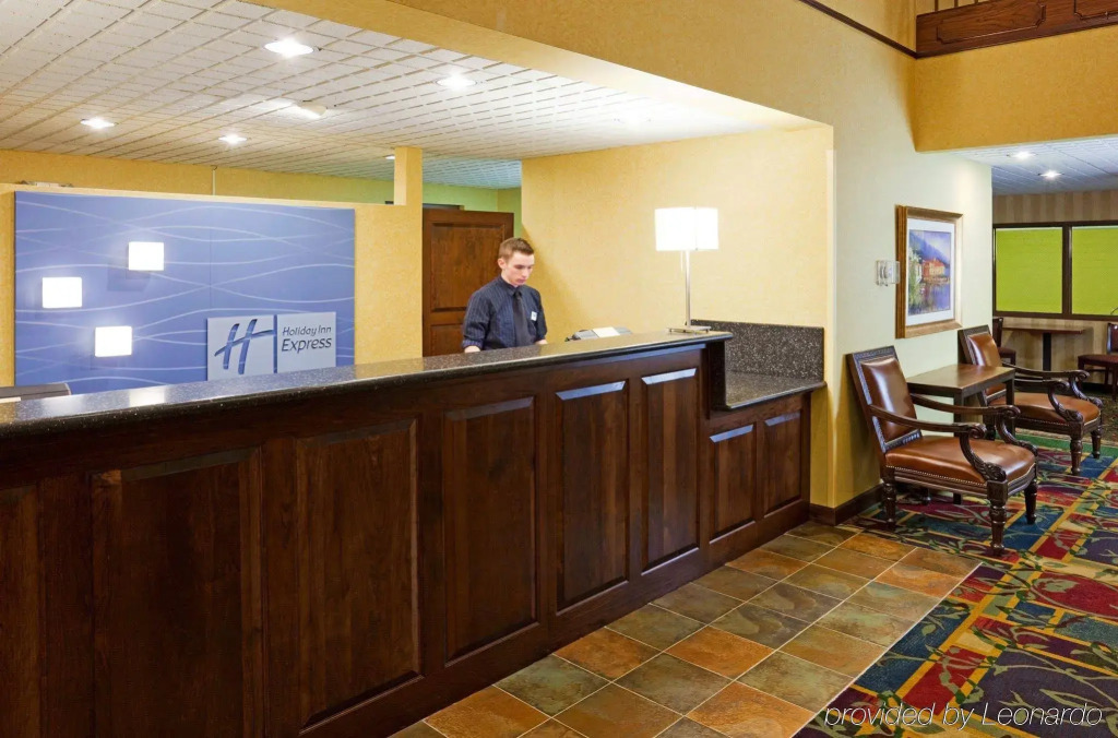 Holiday Inn Express Hotel & Suites Coon Rapids - Blaine Area by IHG