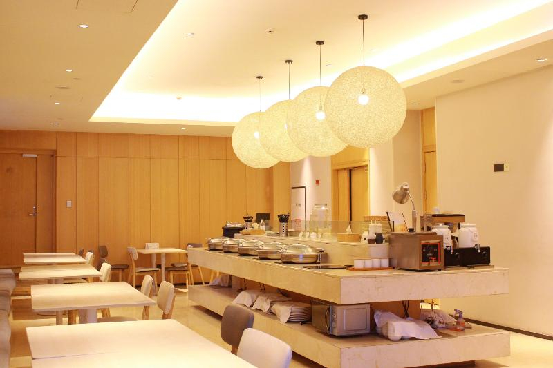JI Hotel Xuzhou Pengcheng Square