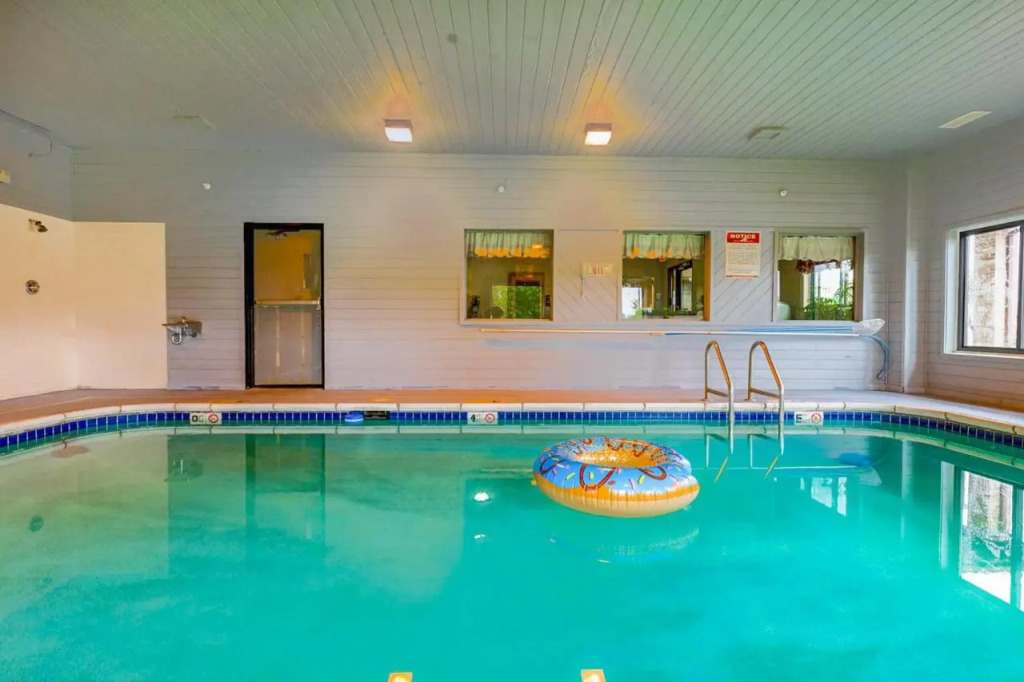 Super Rest Inn