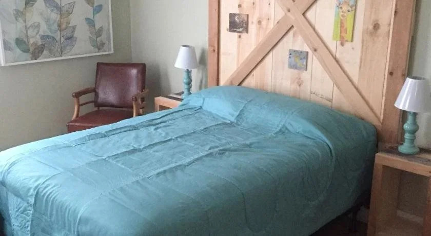 CoHo: Conway Hostel
