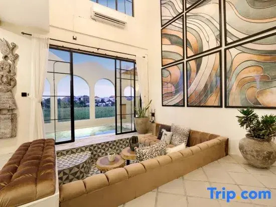 Lux Loft Villa Canggu Buduk North Pererenan with Ricefield View