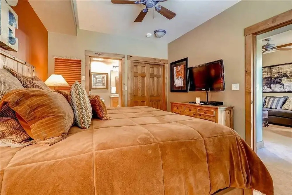 Tl2210 Perfect for A Couple! Winter Specials!! Many Outdoor Activities!