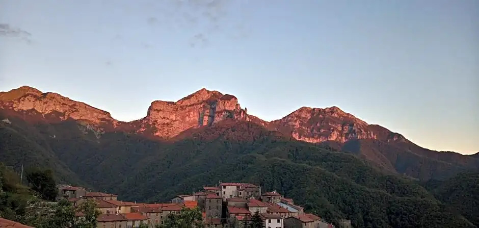 Pania forata hostel