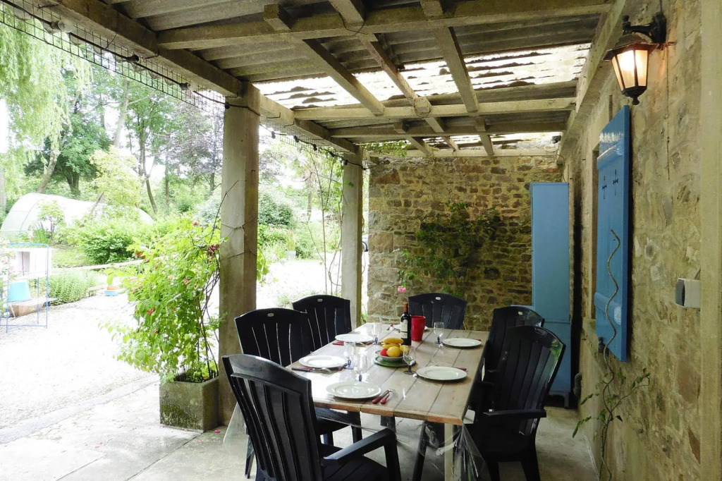 Semi-detached house, St Sauveur-le-Vicomte