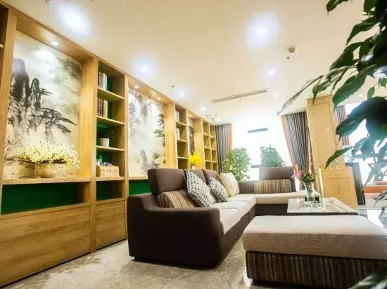 Yafeng Hotel (Xinyang Libao Square Wanxiangcheng Branch)