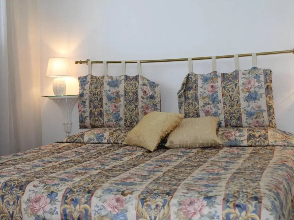 Appartement Villeneuve-Loubet, 2 pièces, 4 personnes - FR-1-252A-80