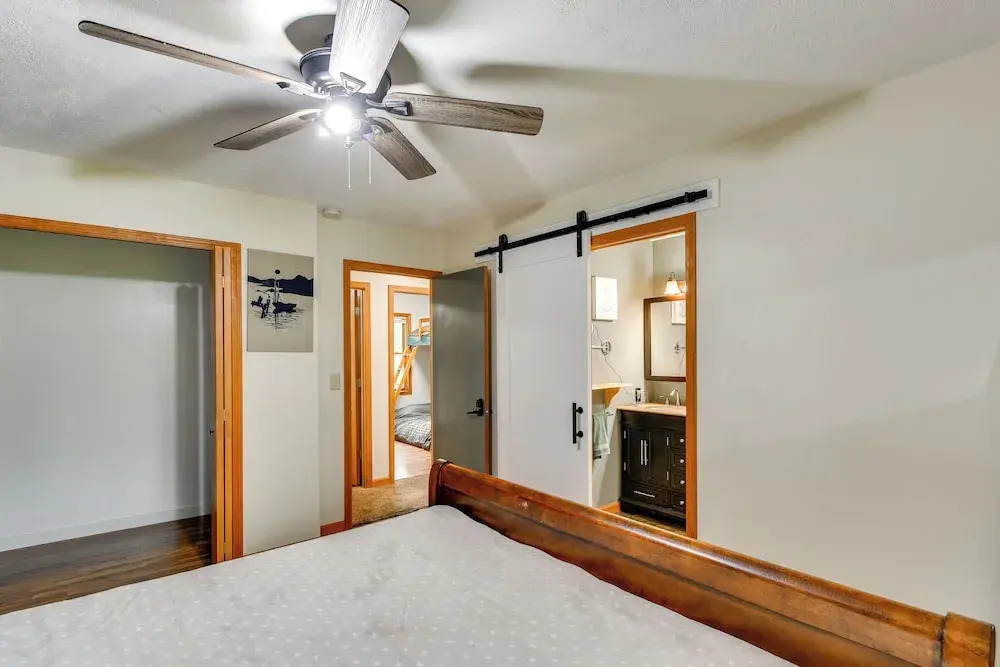 2 Mi to Turtle Creek Casino: Home w/ Game Room!