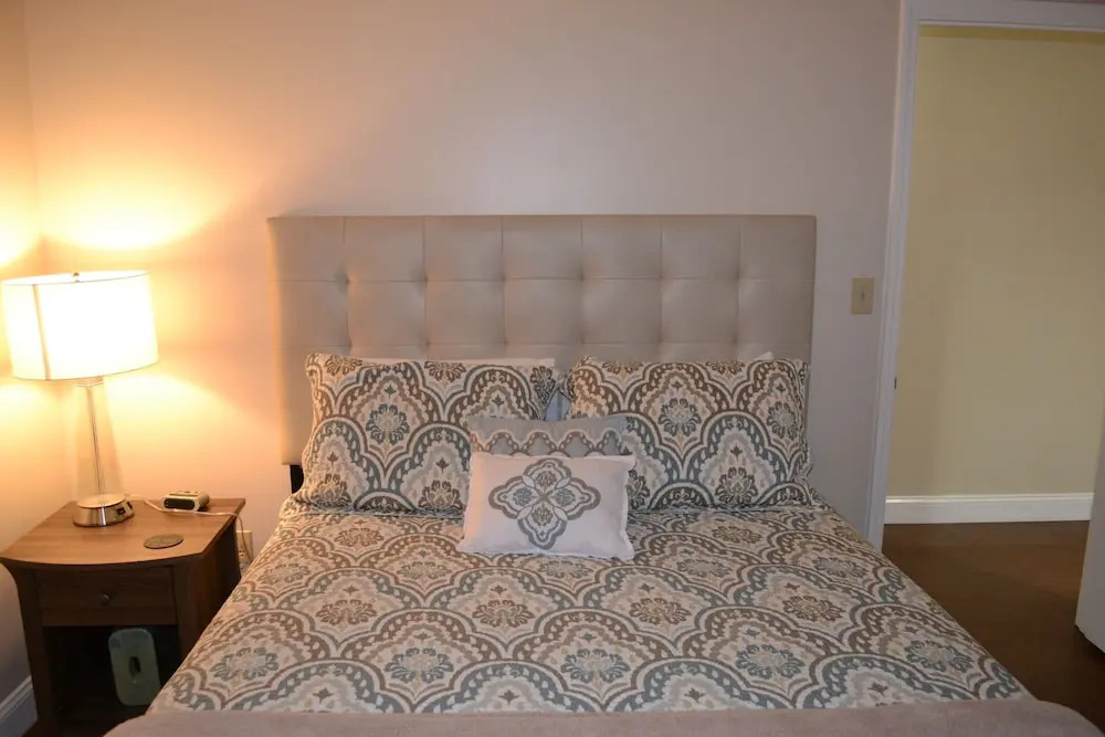 Attractive 504 2BD Condo with Private Balcony and Jacuzzi Tub by RedAwning