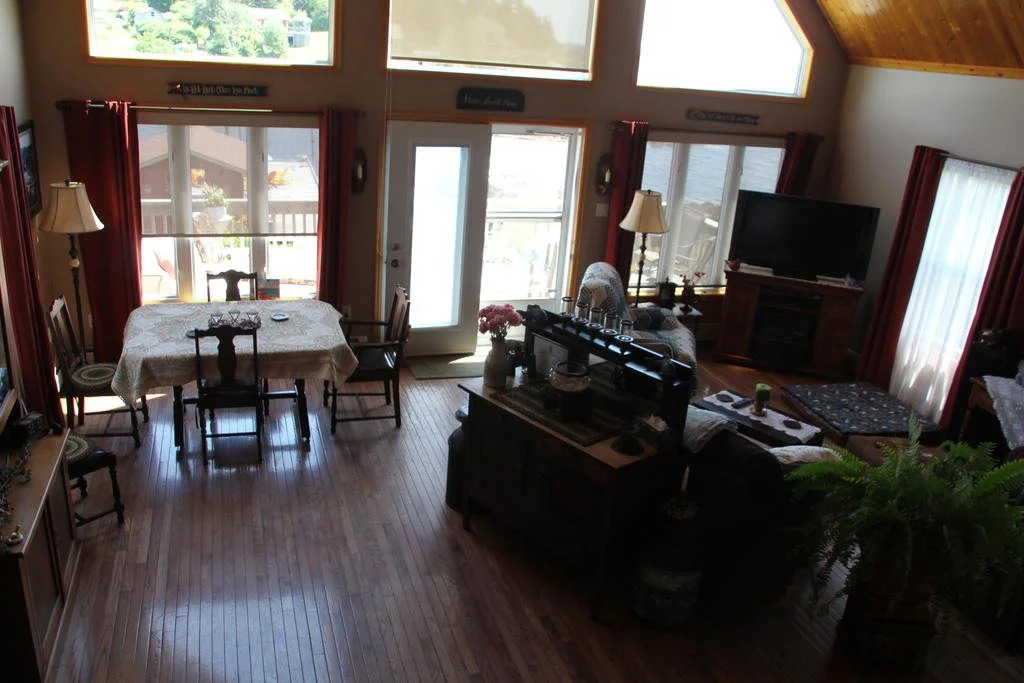 Sals Bed and Breakfast by the Sea