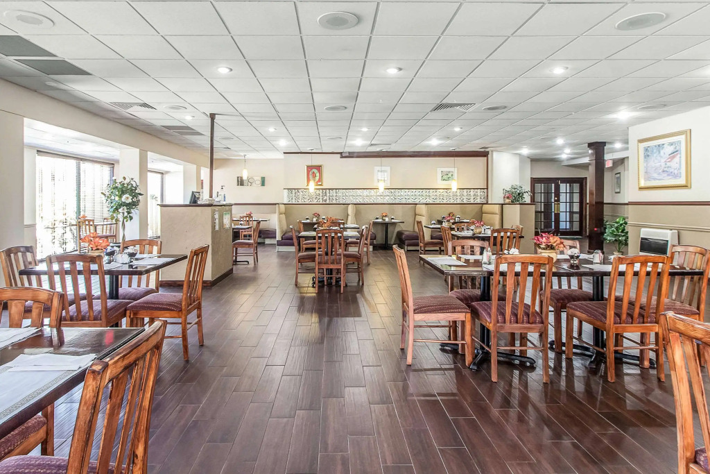Quality Inn & Suites Conference Center