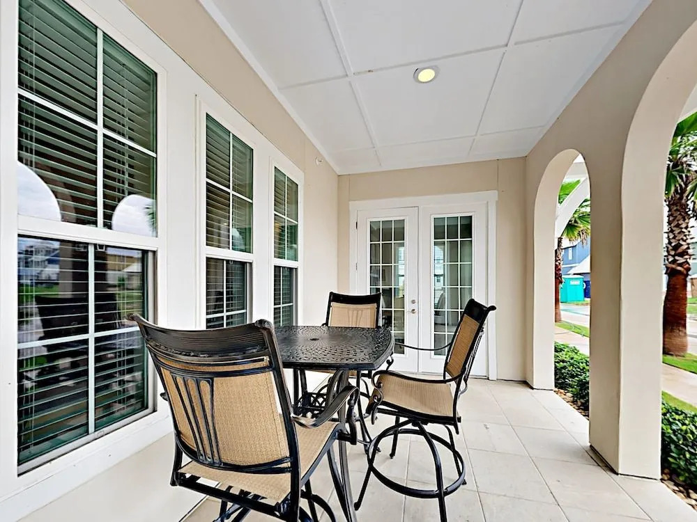 Bright and Beachy Port Aransas Condo by RedAwning