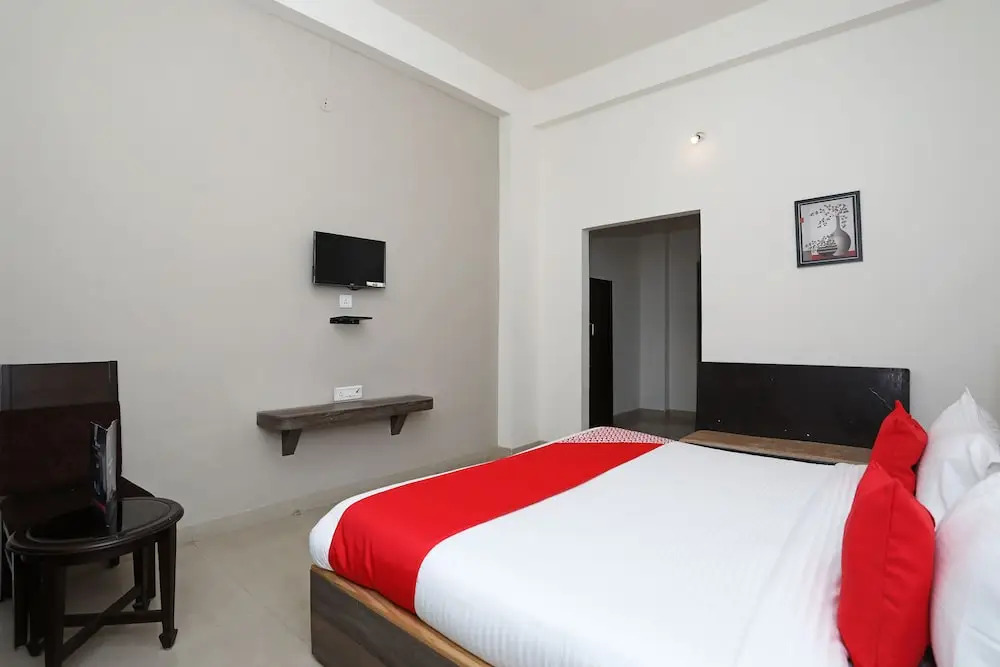 Hotel Dhola Maru