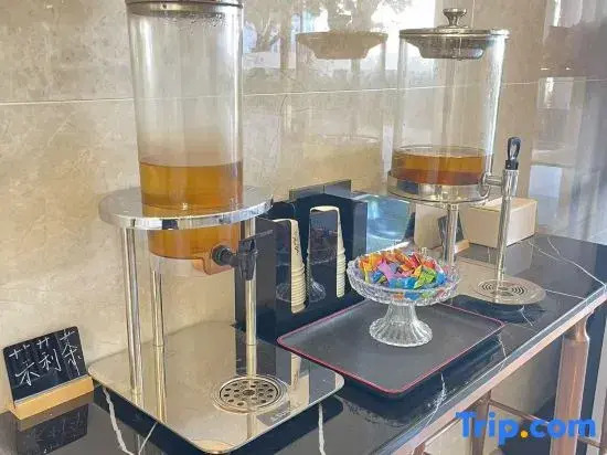 Li Jing International Hotel (Nanning Zoo guangxi University)