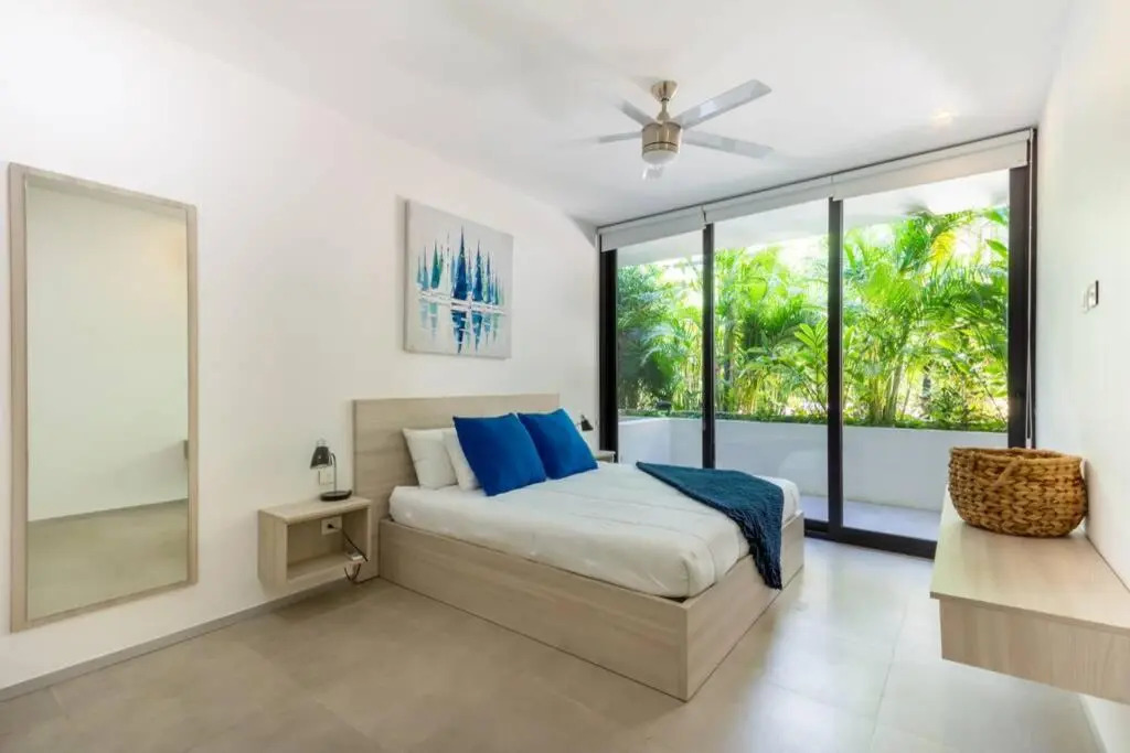 Entire Apartment, Excellent Location The City 1004