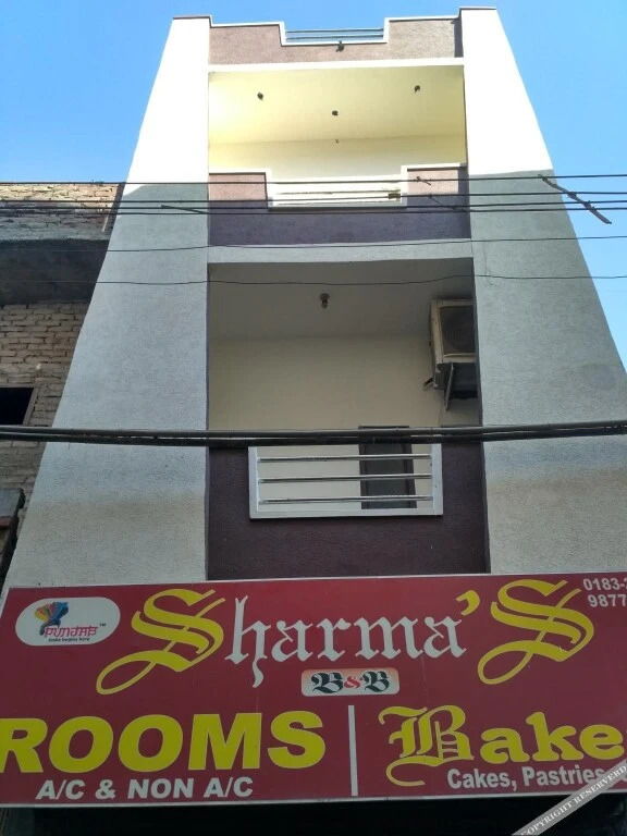 Sharmas BNB