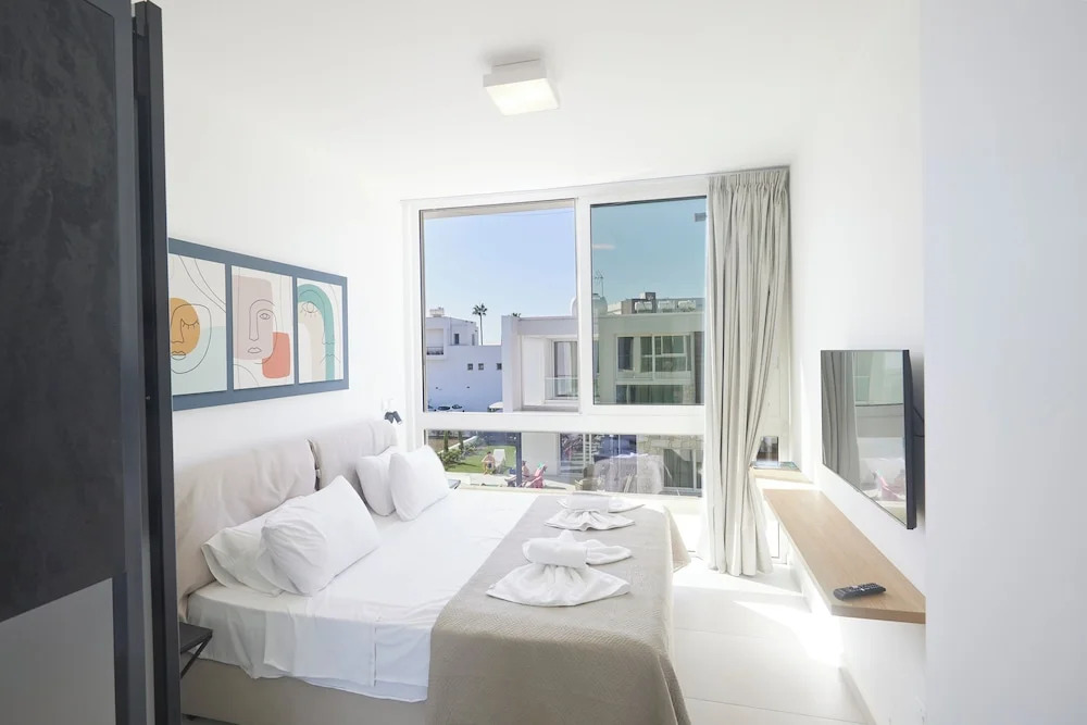 New 5 Bedroom Villa With Pool in the Center of Ayia Napa l Kube Villa 4