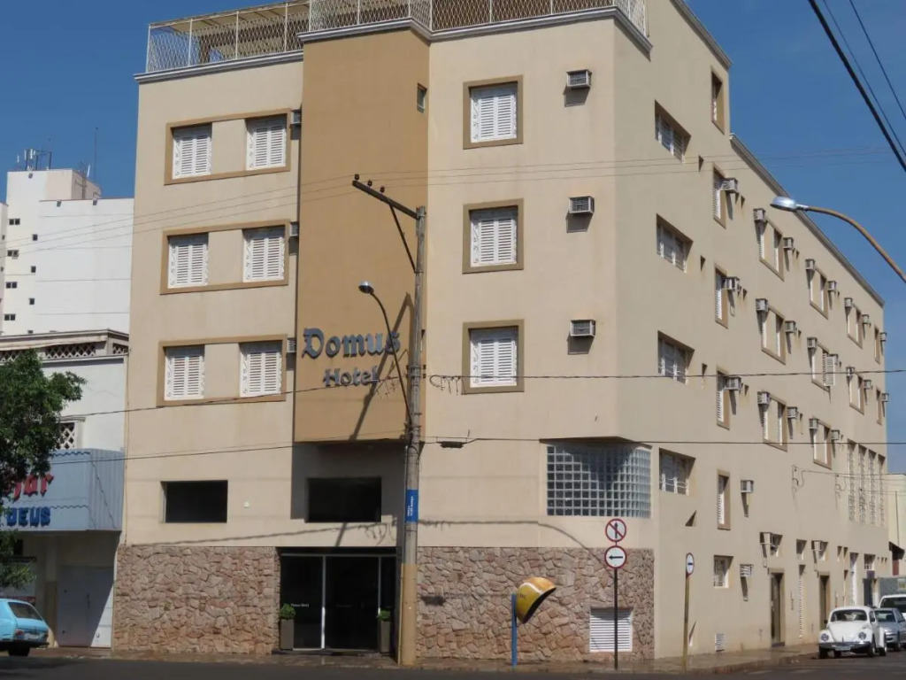 Domus hotel