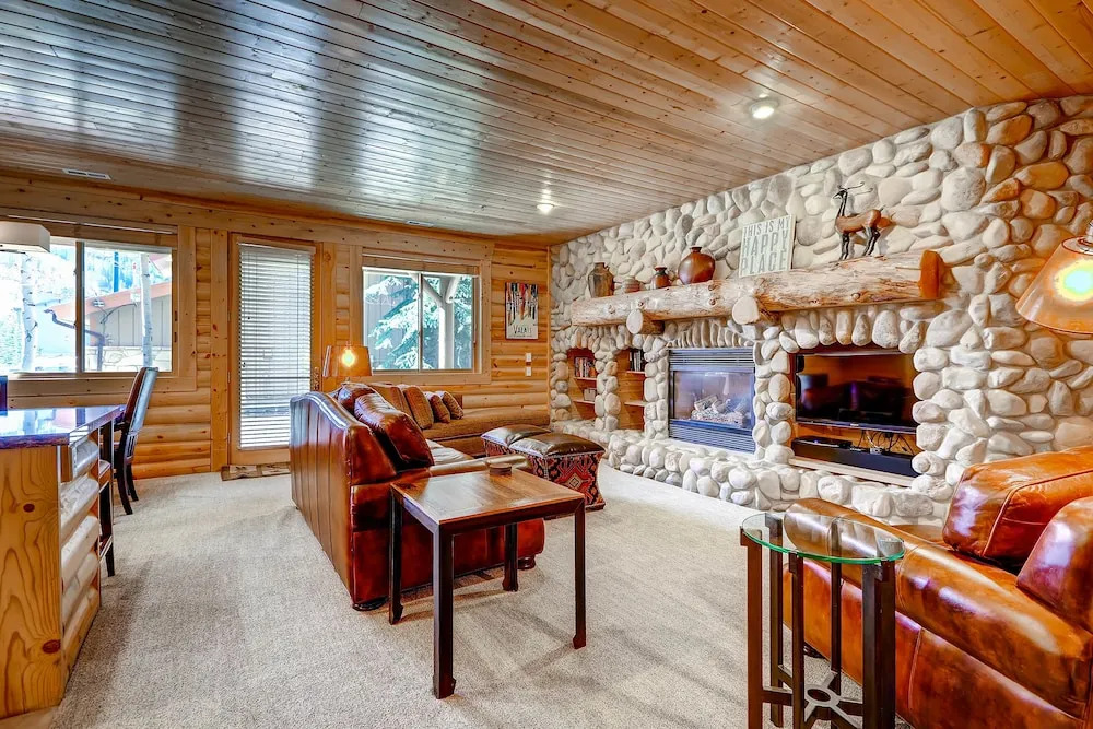 Black Bear Lodge
