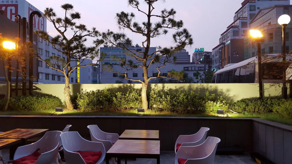 I.Y Hotel