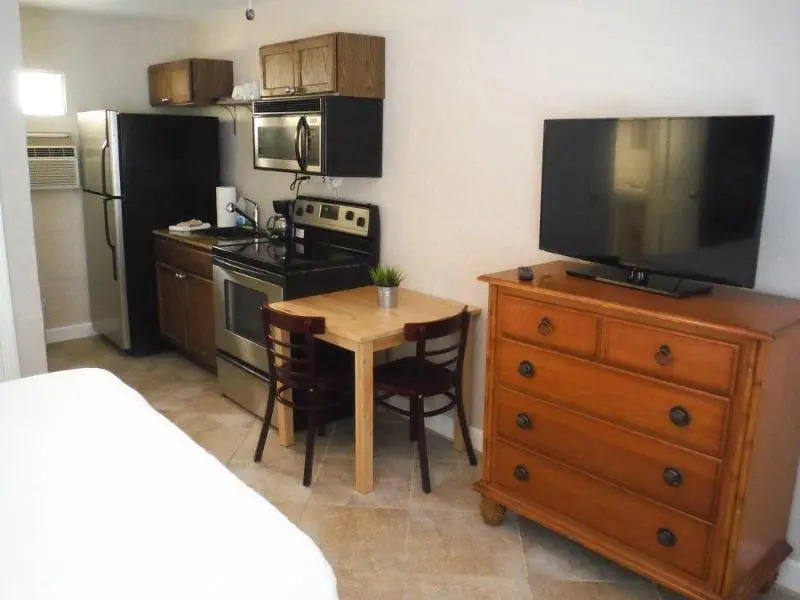 Lorelei Resort Motel