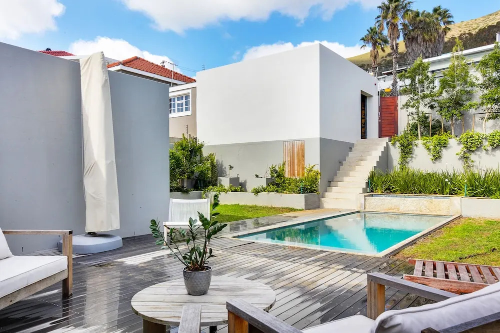 Cheviot Green Point Villa