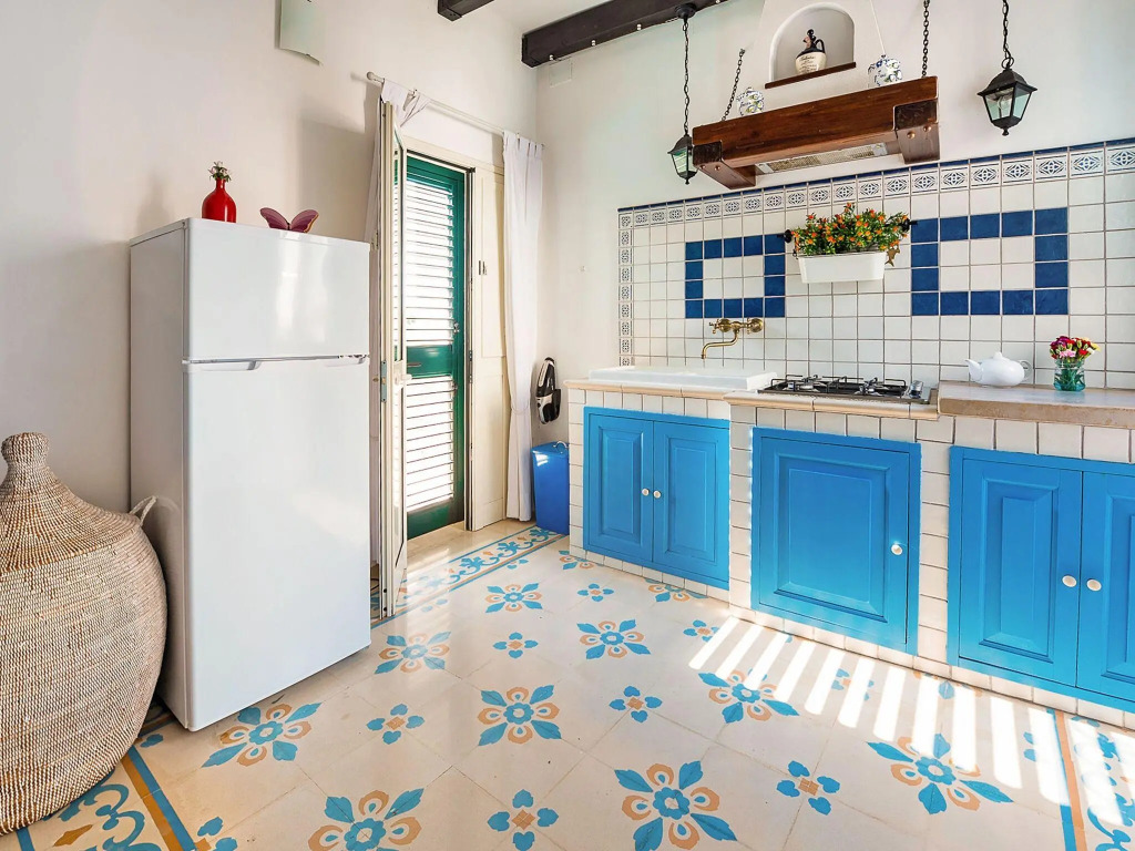 Quaint Holiday Home in Lecce Apulia near Town Center