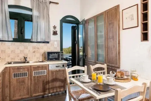 Traditional Sea Side Cottage