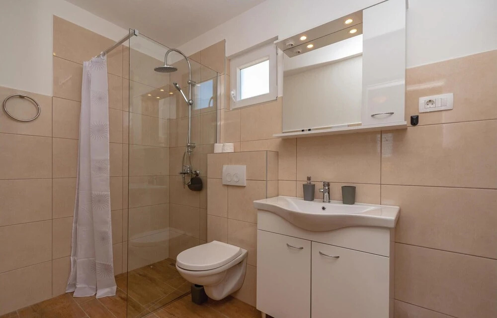 Awesome Home in Vela Luka With Outdoor Swimming Pool, Wifi and Outdoor Swimming Pool