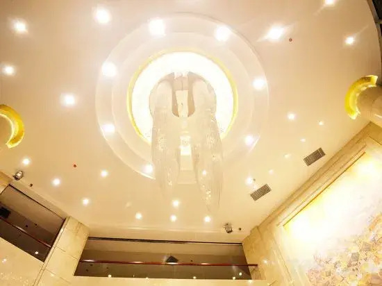 Guangzhou Jiulong Hotel (Dushan Bus Terminal)