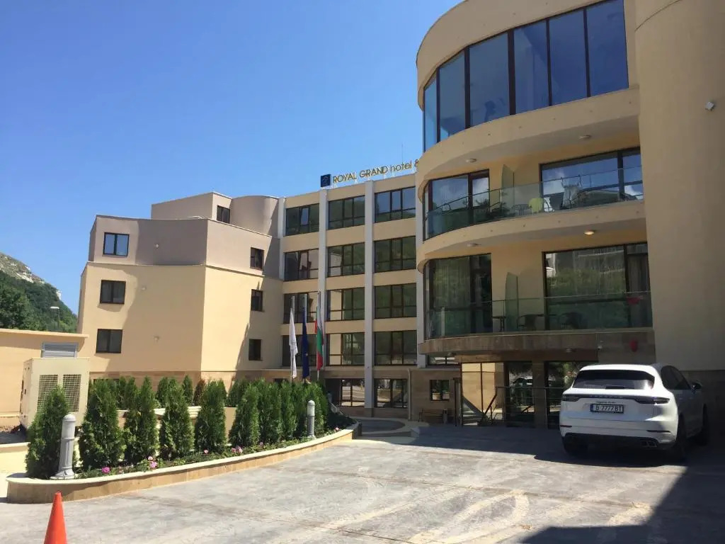 Royal Grand Hotel and Spa