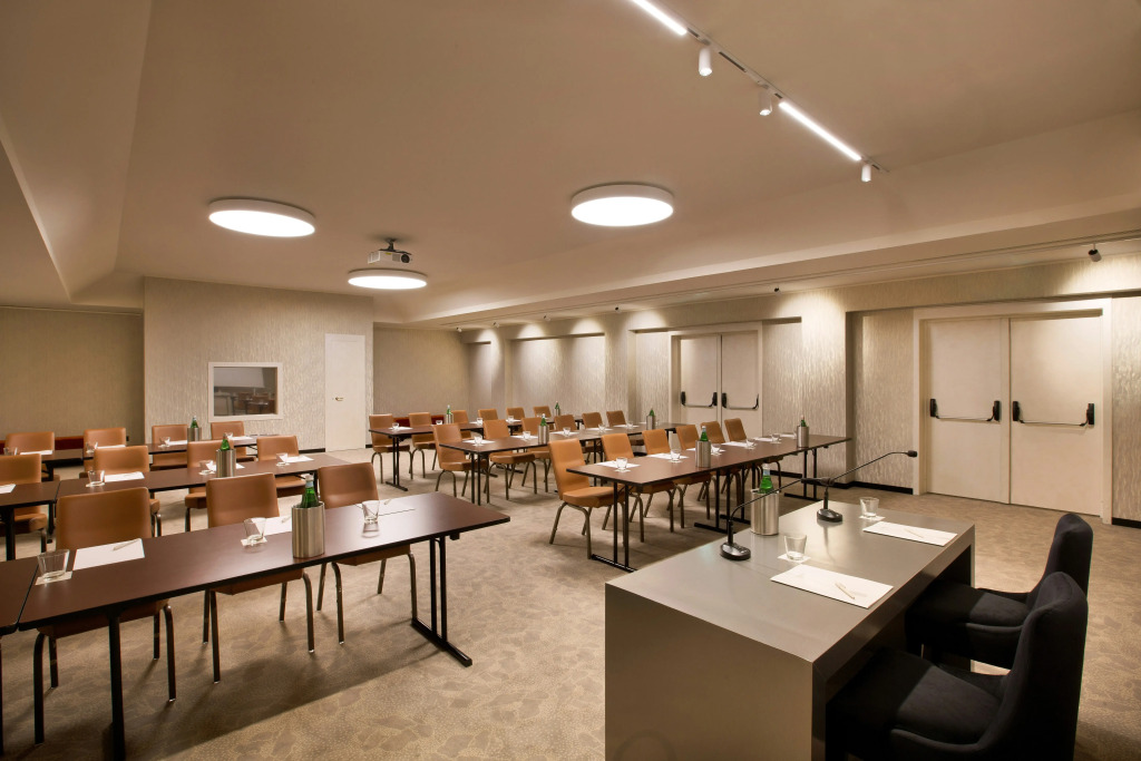 Отель Starhotels Ritz