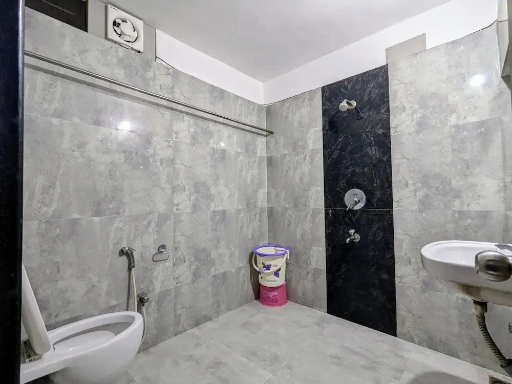 Hotel Shivneri