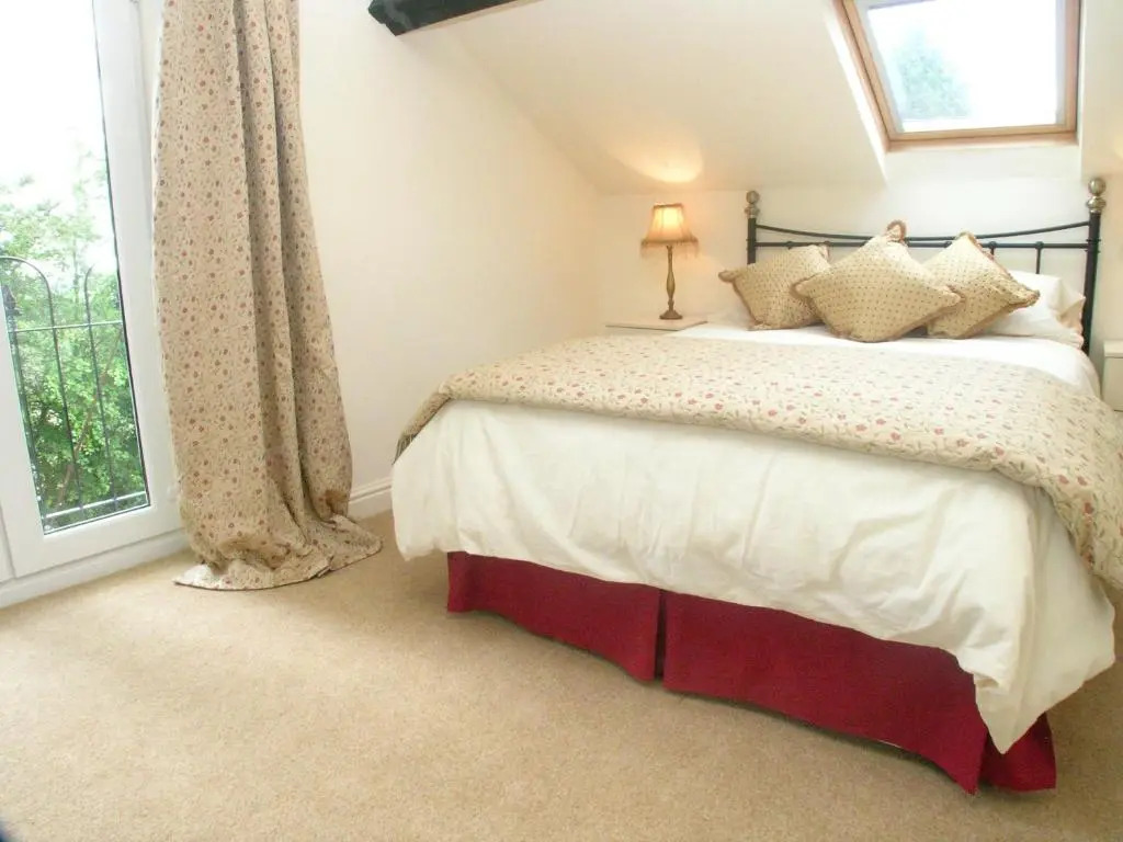 The Shakespeare Lodge - Sleeps up to 12 - 2 HOT TUBS