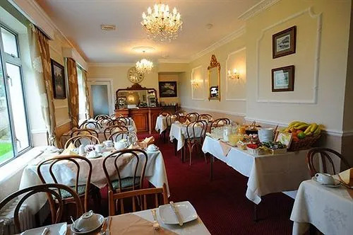 Castle Lodge
