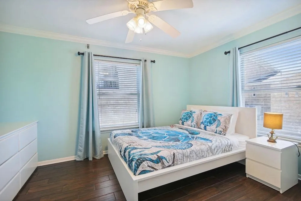 Harbor View Breeze