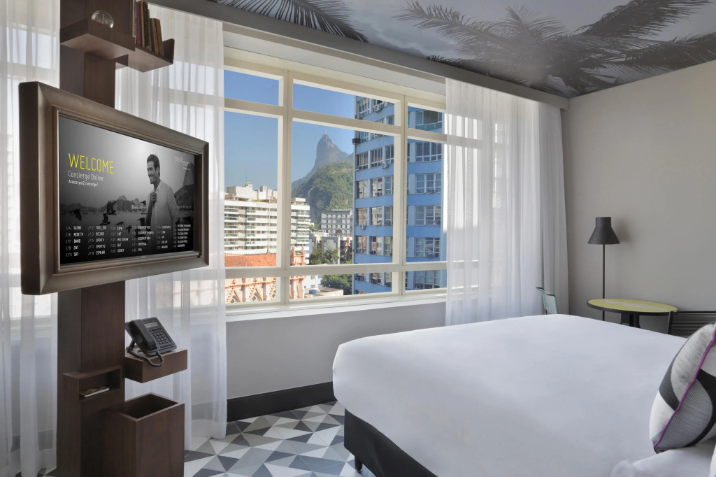 Yoo2 Rio de Janeiro, Tapestry Collection by Hilton