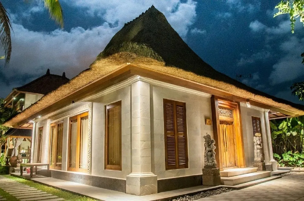 Dewarka Villa