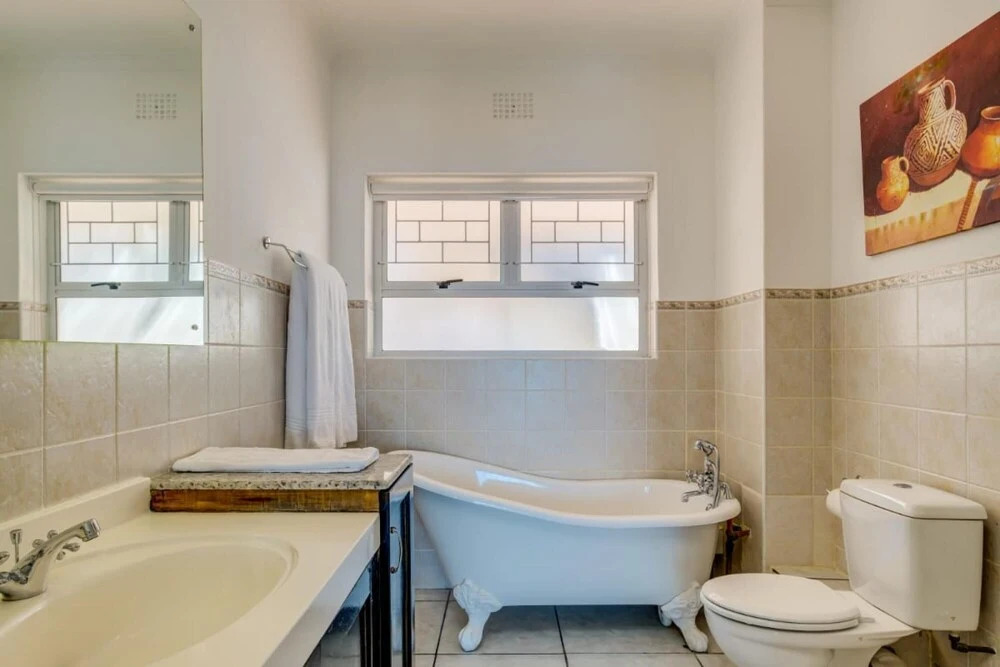 Two Bedroom Apartment With Uninterrupted Ocean Views 270 Degrees