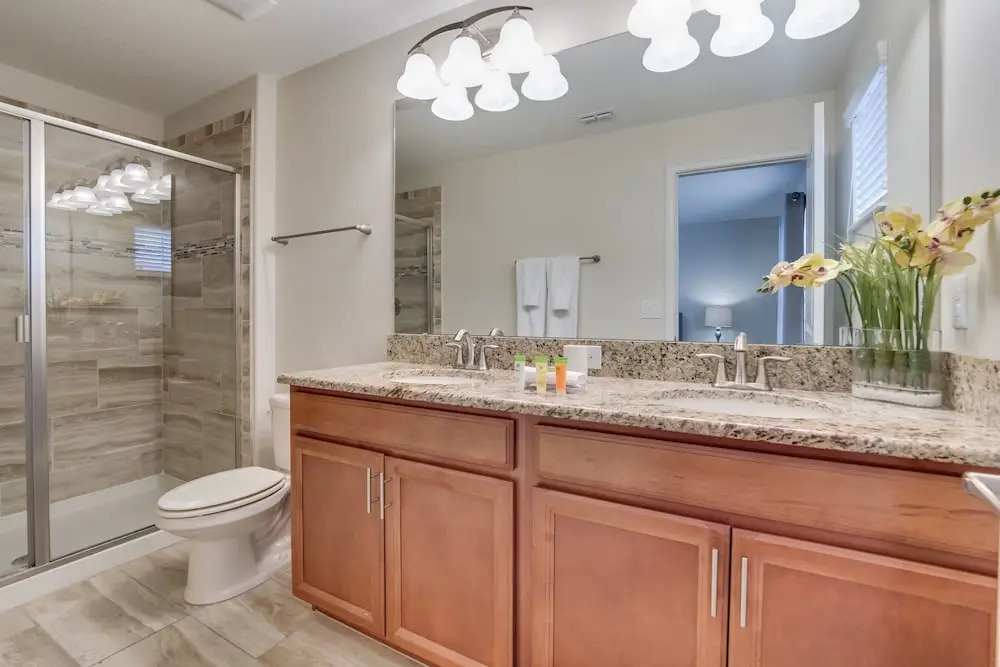 5421 Solterra Circle