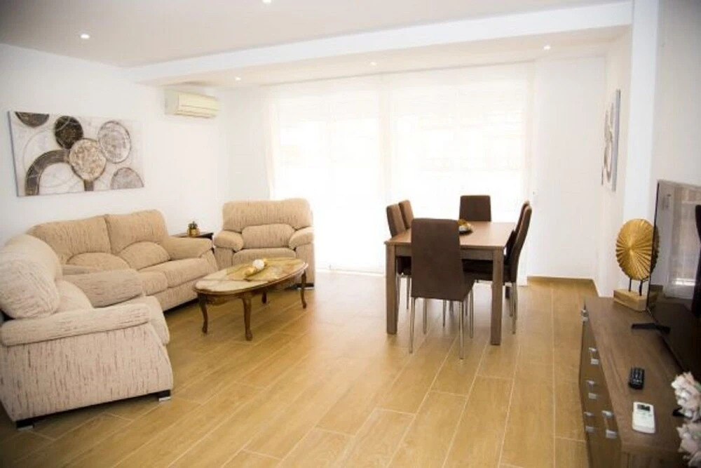 Oquendo House