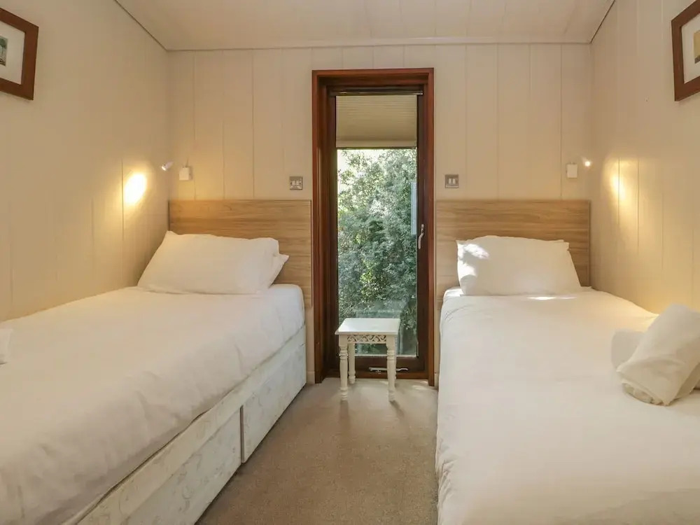 Leafy Nook Lodge