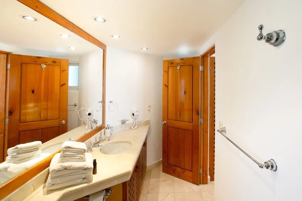 Condo Playa 3Br Condo By Rmh